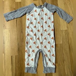 Monica & Andy pizza onesie